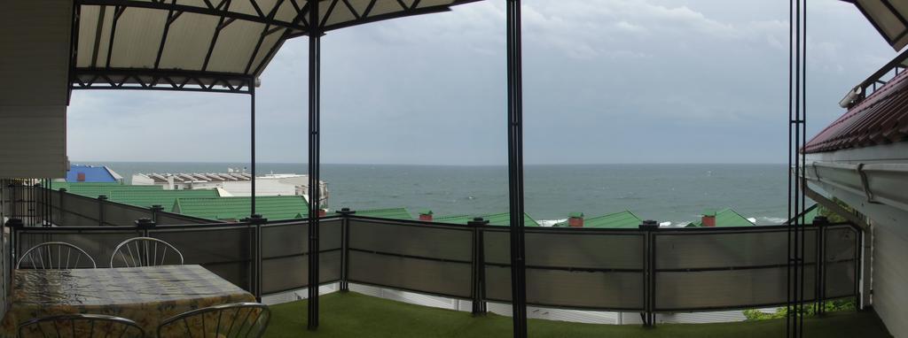 Hotel Sauvignon-Zagara Odessa Exterior foto